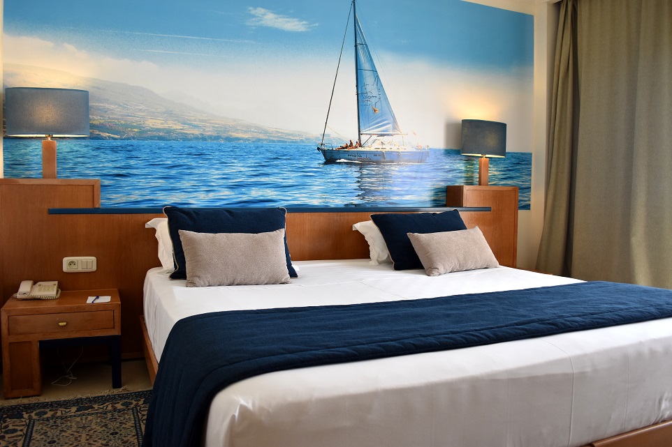 room card